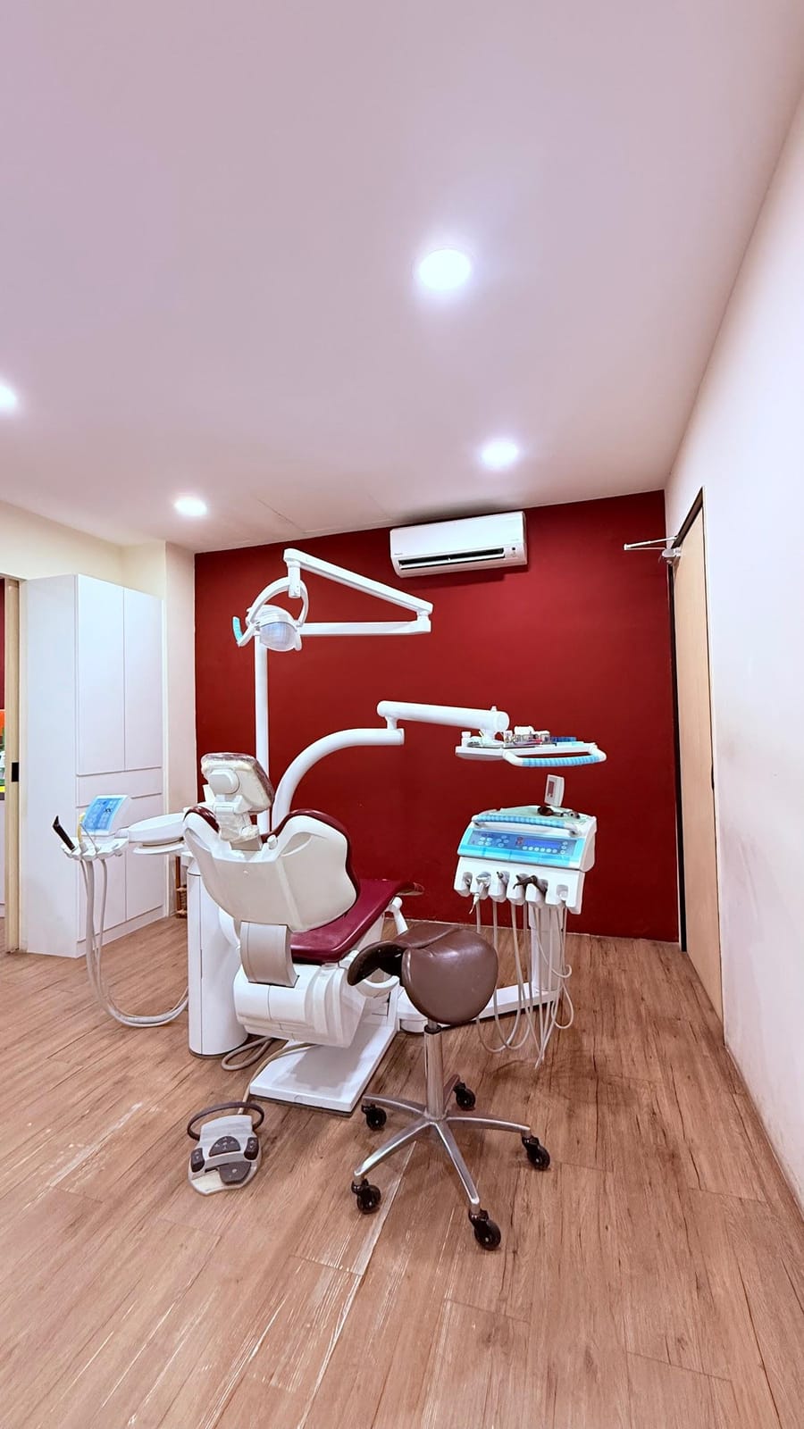 A treatment room at Ooi Dan Rakan